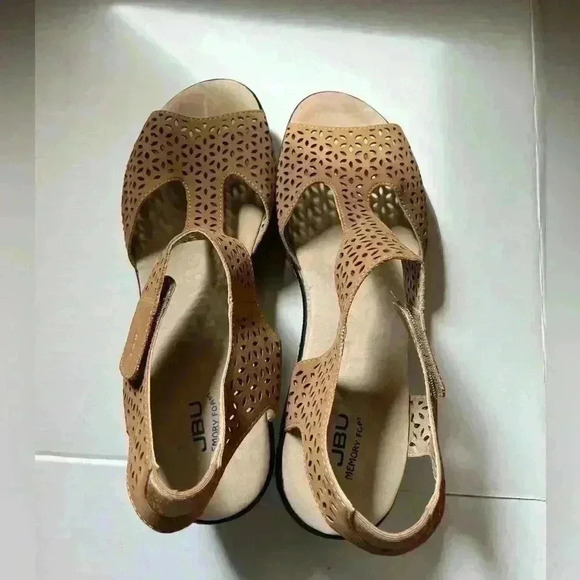 JBU By Jambu Sandy Brown Chloe Wedge Sandal Size 11M - Picture 8 of 9